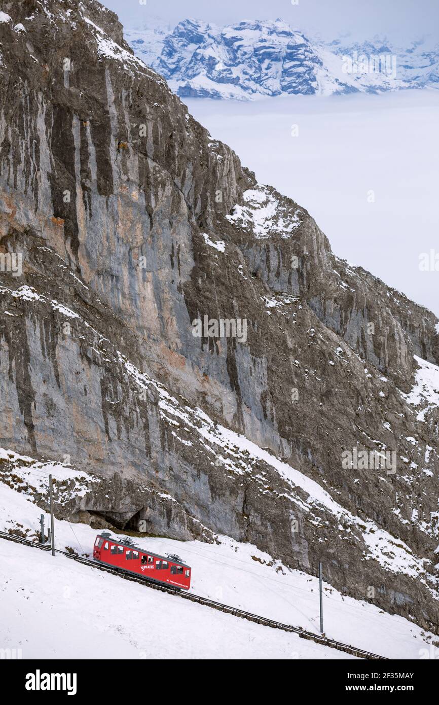 Schweiz, Obwalden. Die Pilatus-Bahn, eine Bergbahn in der Schweiz und sie ist die steilste der Welt Stockfoto