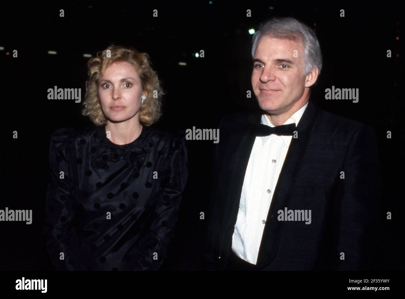 Steve Martin und Victoria Tennant 1984 Quelle: Ralph Dominguez/MediaPunch Stockfoto