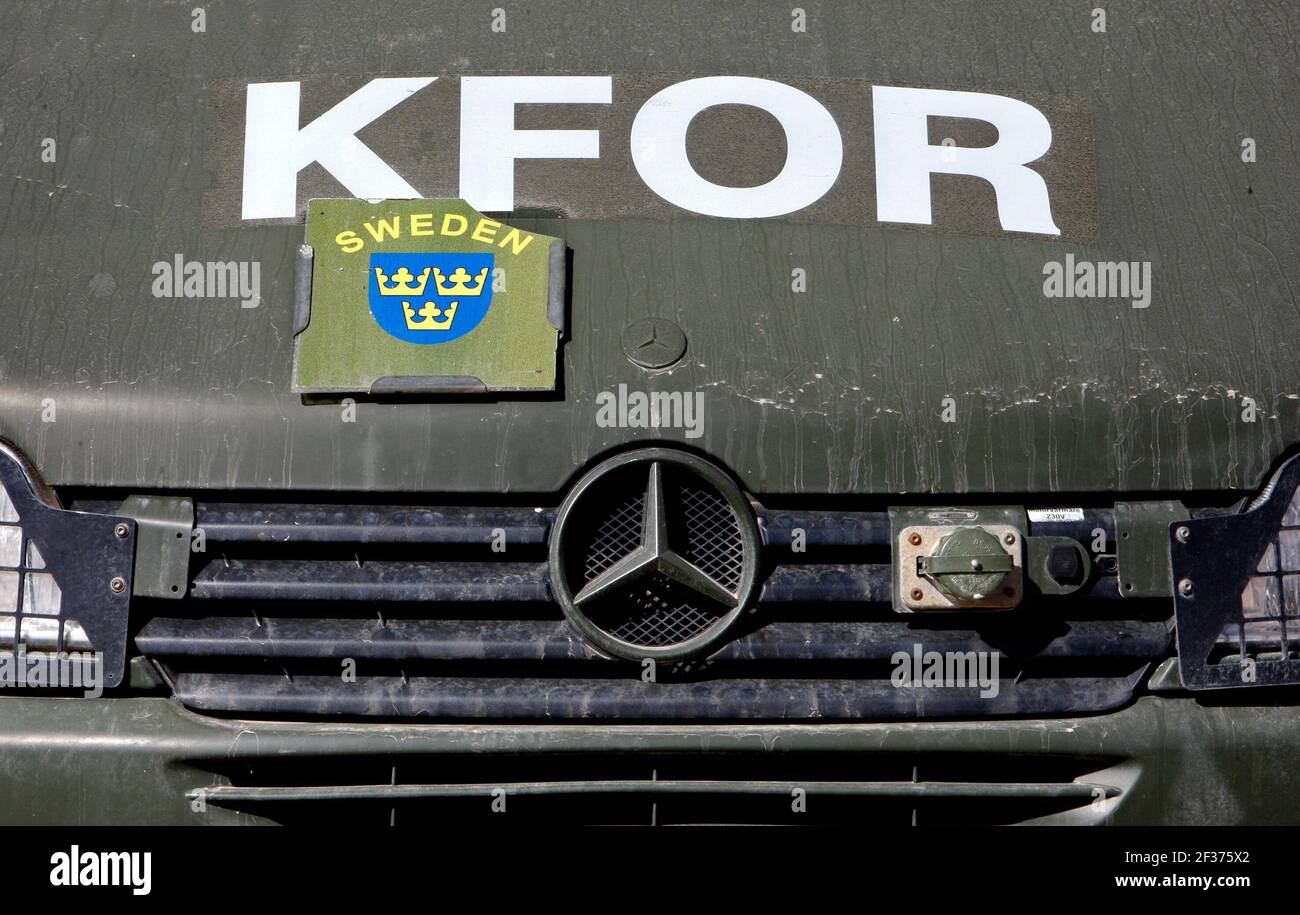 PRISTINA, KOSOVO - 24. FEBRUAR 2008: Schwedische KFOR-Truppen im Lager Victoria, Pristina, Kosovo. Die Kosovo Force (KFOR) ist eine von der NATO geführte internationale Friedenstruppe im Kosovo. Foto Jeppe Gustafsson Stockfoto