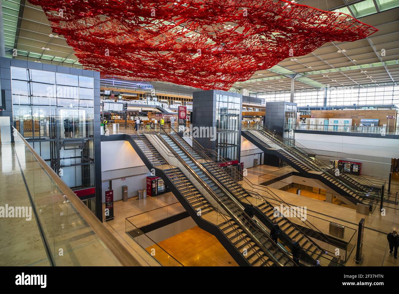 Flughafen Berlin Brandenburg BER in Berlin - STADT BERLIN, DEUTSCHLAND - 11. MÄRZ 2021 Stockfoto