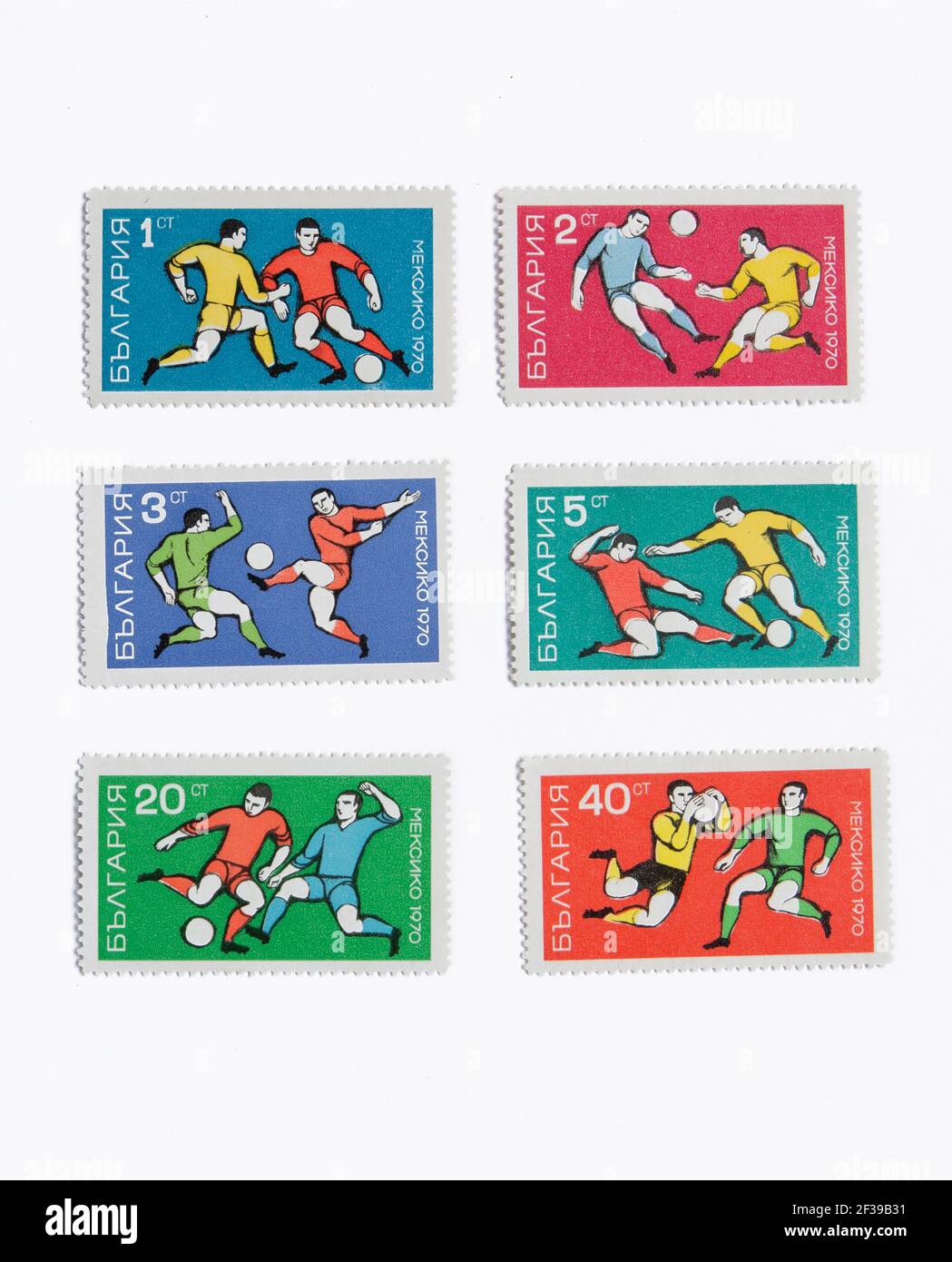 05.03.2021 Istanbul Türkei - gebrauchte und abgesagte Briefmarke. Eine Briefmarke gedruckt in Bulgarien. mexiko 1970 Fußball-Weltmeisterschaft Stockfoto