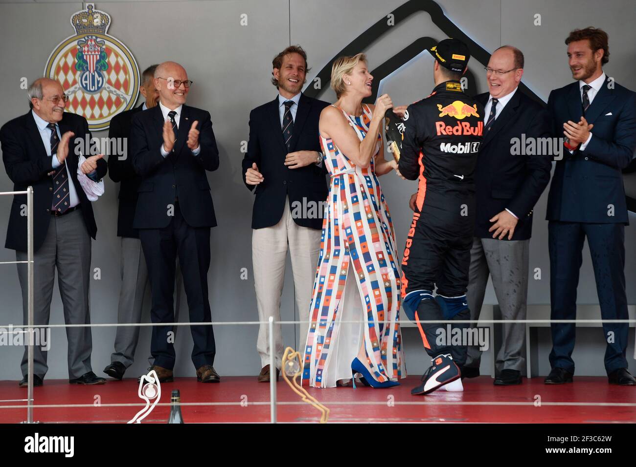 Podium Albert De Monaco Charlene De Monaco Ricciardo Daniel Aus Aston Martin Red Bull Tag Heuer Rb14 Portrait Wahrend Der Formel 1 Weltmeisterschaft 2018 Grand Prix Von Monaco Vom 24 Bis 27