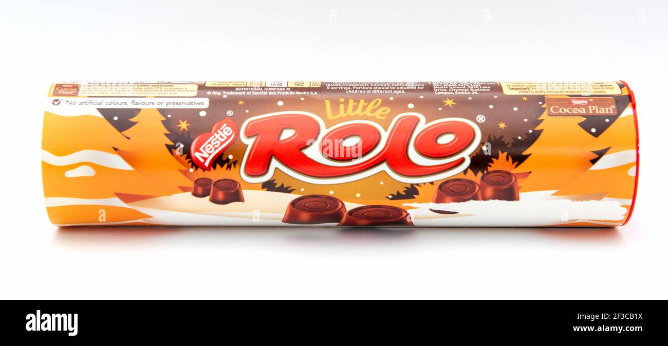 Nestle kleine Rolo-Röhre. Nestle Kakao Plan Stockfoto