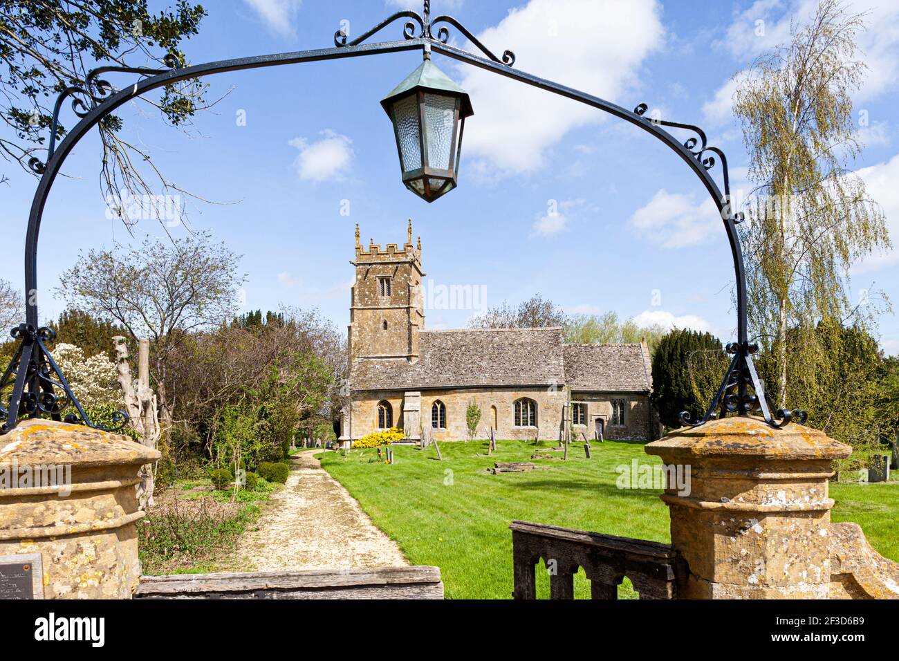 Die Kirche von St. George im Cotswold Dorf Didbrook, Gloucestershire UK Stockfoto