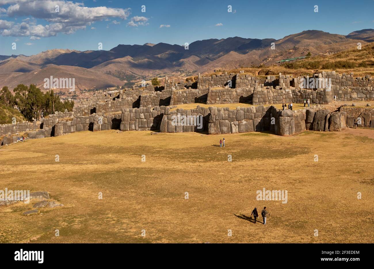 Riesige Mauern der Inka-Festung Saqsayhuaman, in der Nähe von Cusco, Peru, Südamerika Stockfoto