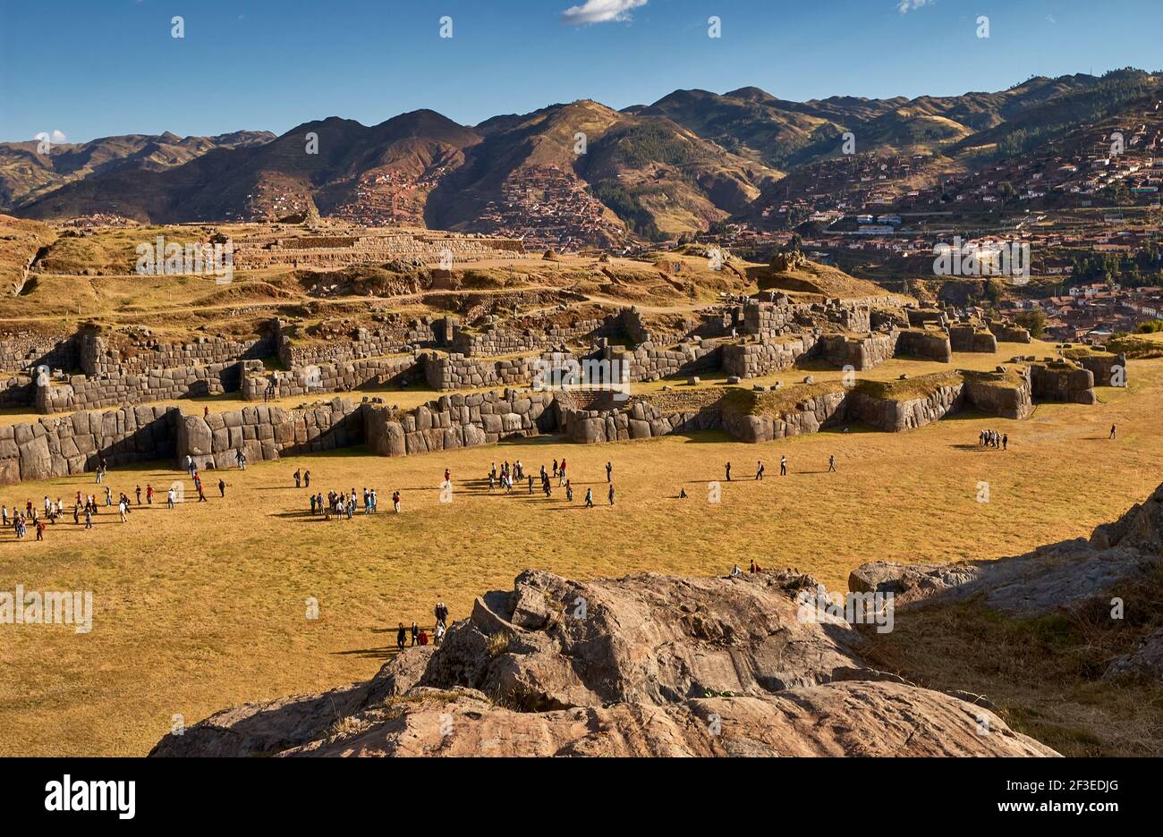 Riesige Mauern der Inka-Festung Saqsayhuaman, in der Nähe von Cusco, Peru, Südamerika Stockfoto