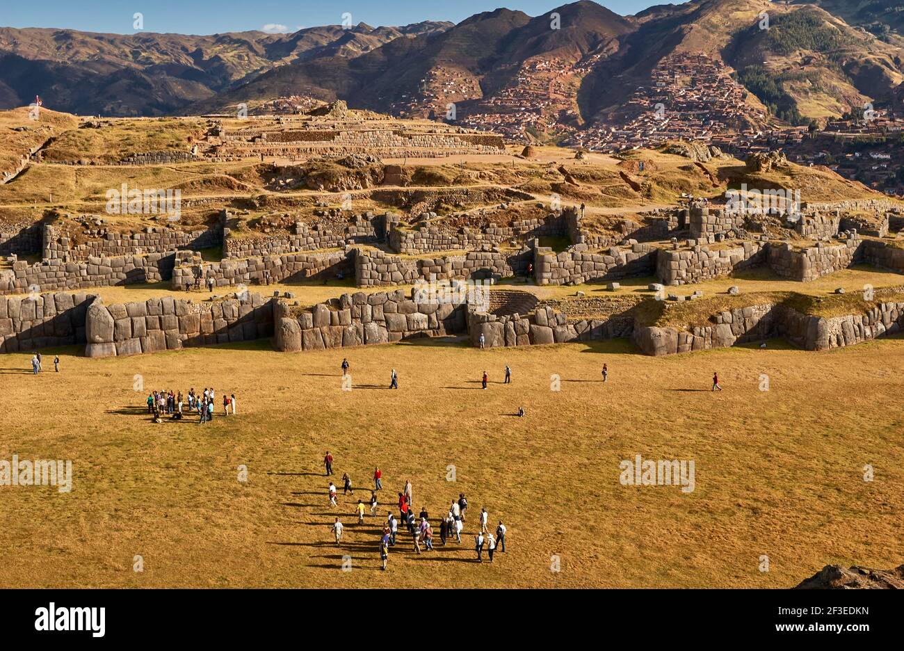 Riesige Mauern der Inka-Festung Saqsayhuaman, in der Nähe von Cusco, Peru, Südamerika Stockfoto
