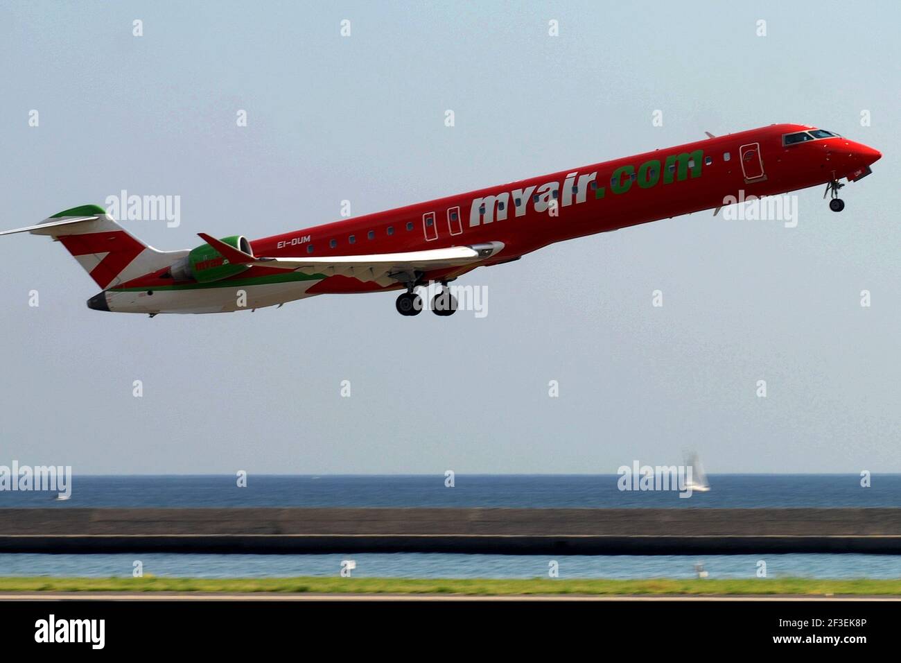 15-03-2021 - Generic Airplanes - Ei-DUM - MyAir - Canadair Regional Jet. Seriennummer 15103, Typ CRJ-900. Erster Flug auf Unbekannten, geliefert nach Mya Stockfoto