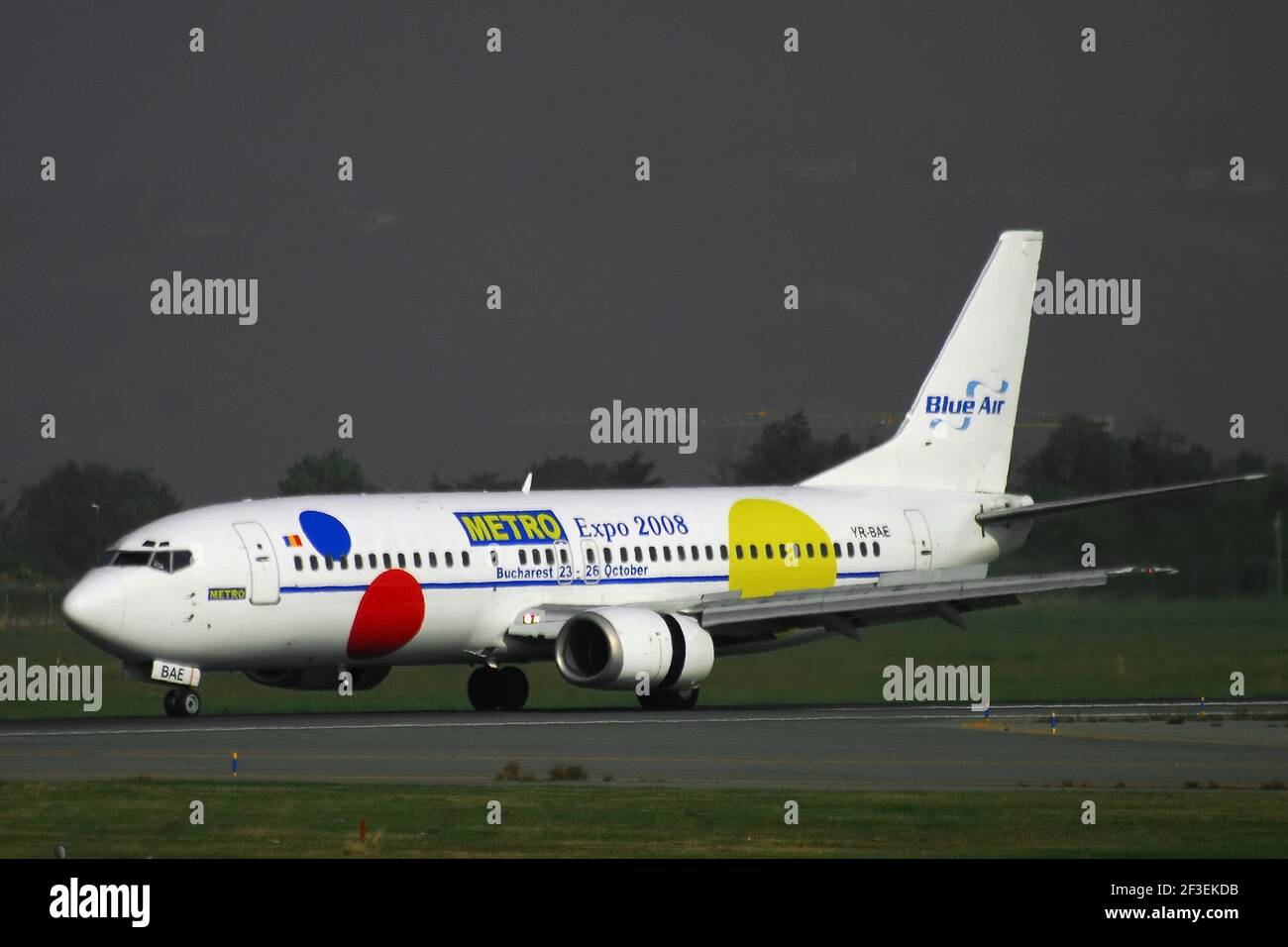 15-03-2021 - Generic Airplanes - YR-BAE - Blue Air - Boeing 737. Seriennummer 28723, Typ 737-46N. Erstflug am 6,05.1997, geliefert an Blue Air o Stockfoto