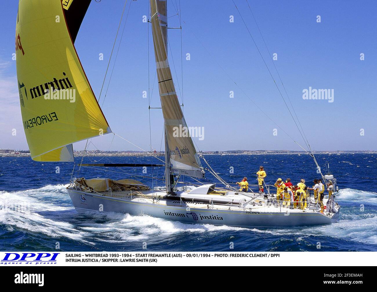 SEGELN - WHITBREAD 1993-1994 - START FREMANTLE (AUS) - 09/01/1994 - FOTO : FREDERIC CLEMENT / DPPI INTRUM JUSTICIA / SKIPPER : LAWRIE SMITH (UK) Stockfoto