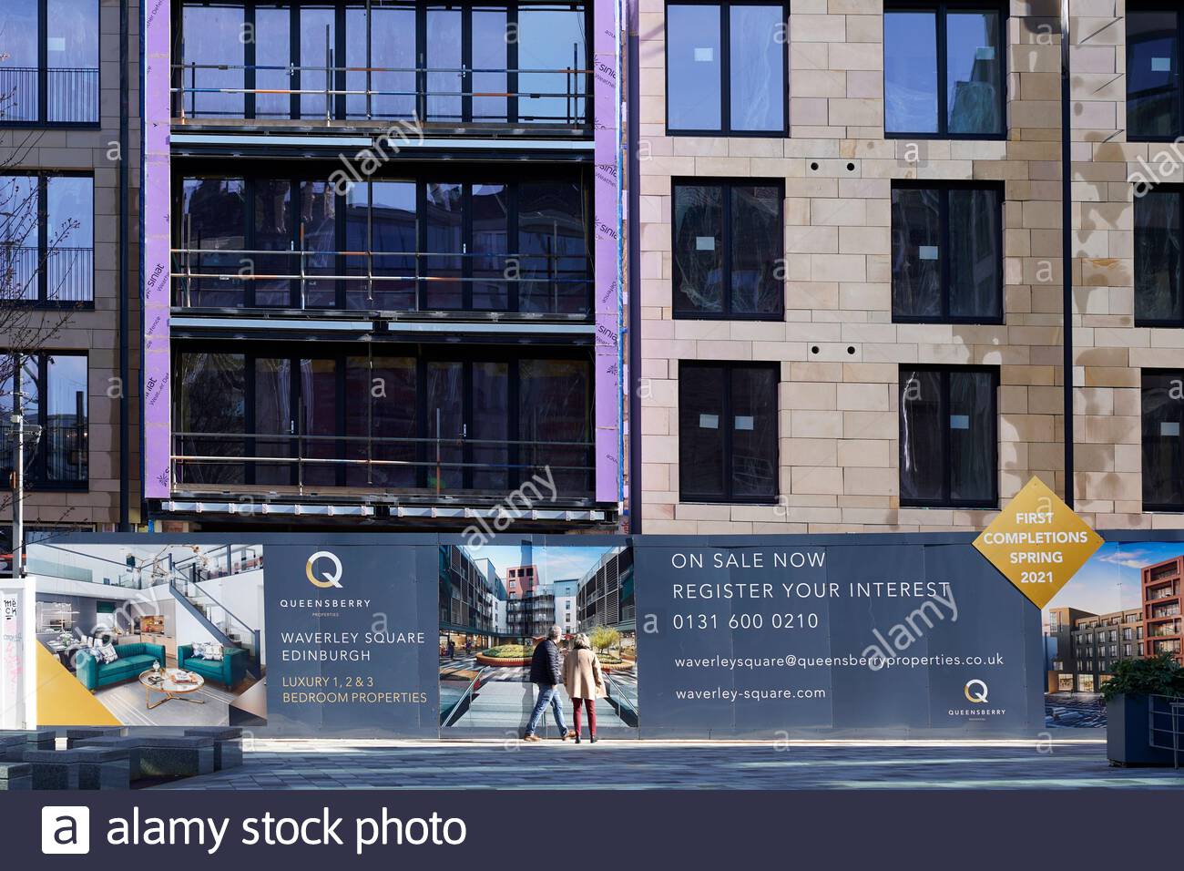 Moderne Wohnimmobilie Neubau zum Verkauf am Waverley Square Edinburgh, Schottland Stockfoto