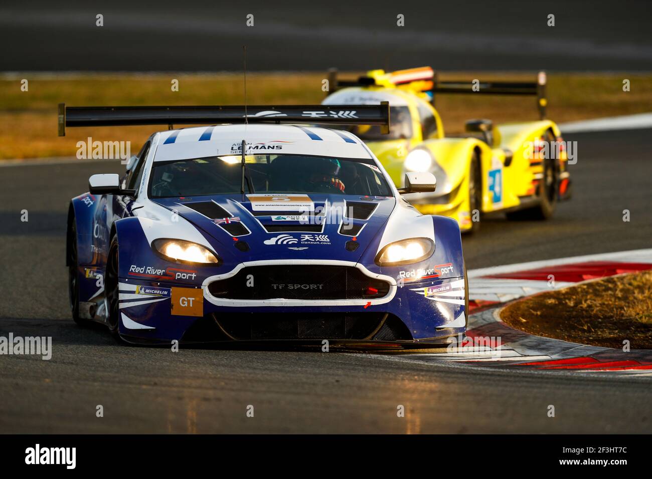 05 TF SPORT (GBR) ASTON MARTIN V12 VANTAGE GT3 GT JOHNNY MOWLEM (GBR) BONAMY GRIMES (GBR) IVOR DUNBAR (GBR) während der Asian le Mans Series Championship 2018, 4 Stunden Fuji vom 7. Bis 9. dezember in Oyama, Japan - Foto Clement Marin / DPPI Stockfoto