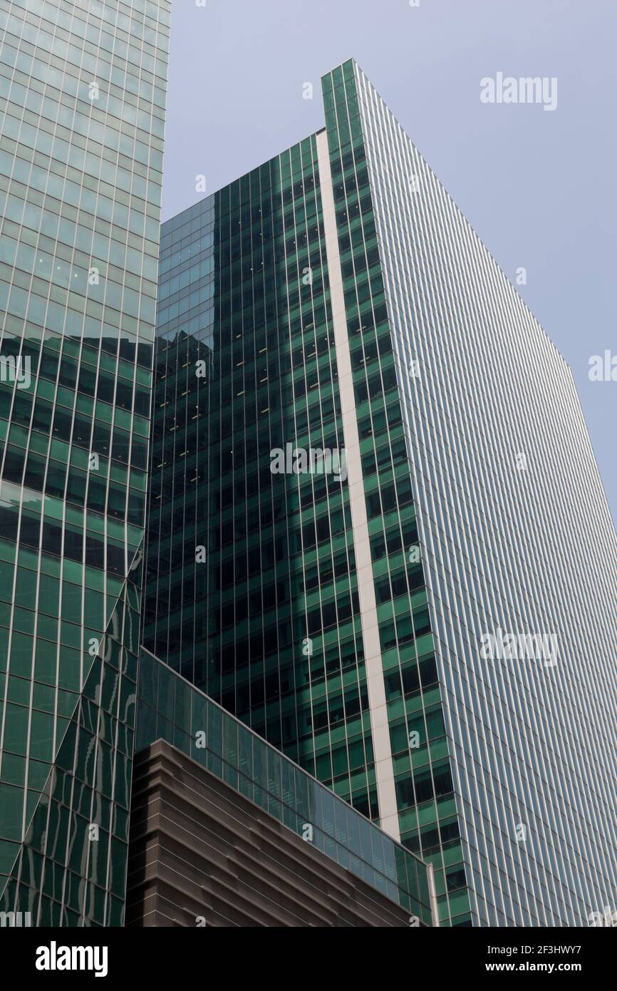 Das von Kohn Pedersen Fox und Architects 61 entworfene Bürogebäude One Raffles Quay im zentralen Geschäftsviertel Singapurs wurde fertiggestellt Stockfoto