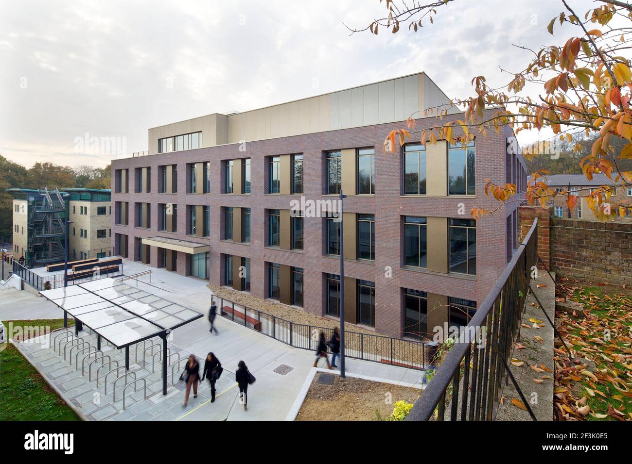 Kingston Universität neue Fakultät Wirtschaft und Recht. Kingston Upon Thames, London. Stockfoto