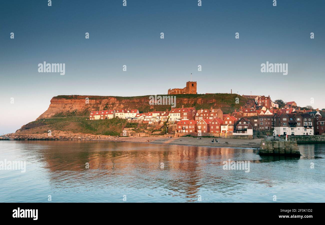 Whitby alt Fotos und Bildmaterial in hoher Auflösung Alamy