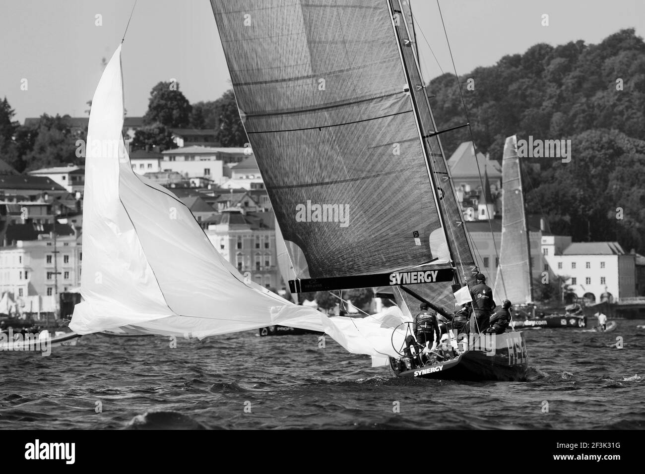 SEGELN - RC44 ÖSTERREICH CUP 2012 - TRAUNSEE (AUT) - 30/05 BIS 03/06/2012 - FOTO : GABOR TURCSI / DPPI - SYNERGIE RUSSISCHES SEGELTEAM (RUS) Stockfoto