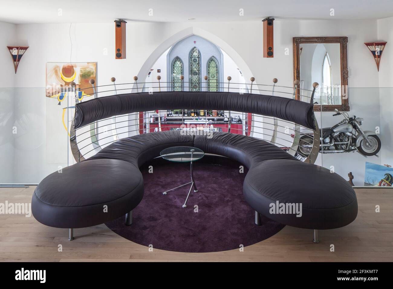 St. Johns Church, St. Johns Road, Uxbridge. Die Interne Lounge Verfügt Über Einen Saetingbereich Stockfoto