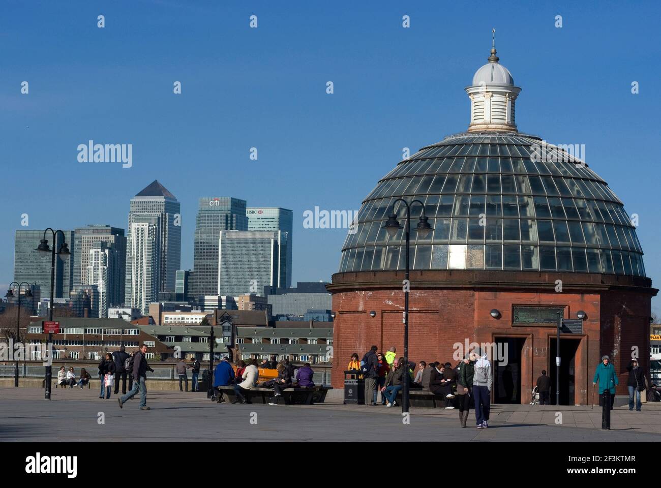 Der 1217 Fuß lange Edwardianische Tunnel unter der Themse, Greenwich SE10 nach Island Gardens, E14, Isle of Dogs, London, England Stockfoto