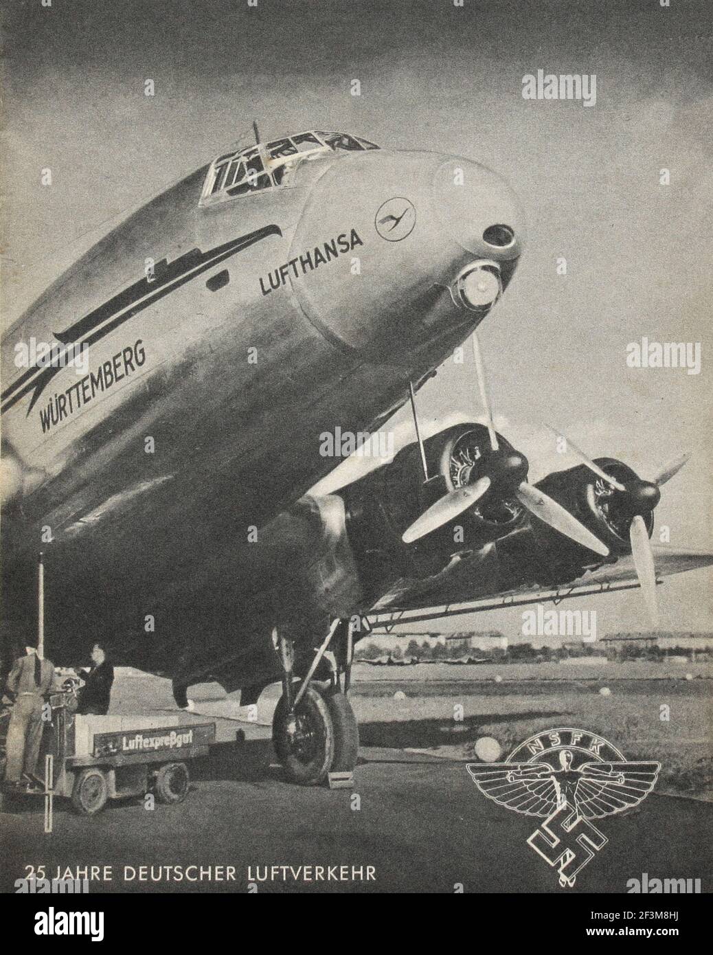 Weltkrieg II Periode aus deutschen Propaganda Nachrichten. 25 Jahre deutscher Luftverkehrsdienst. Deutsche Lufthansa. Deutschland, 1944 Stockfoto