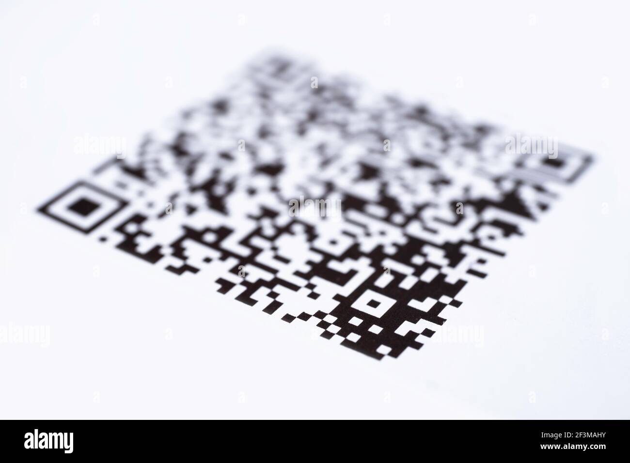 QR-Code. Konzentrieren Sie sich auf die Unterseite des Codes Stockfoto