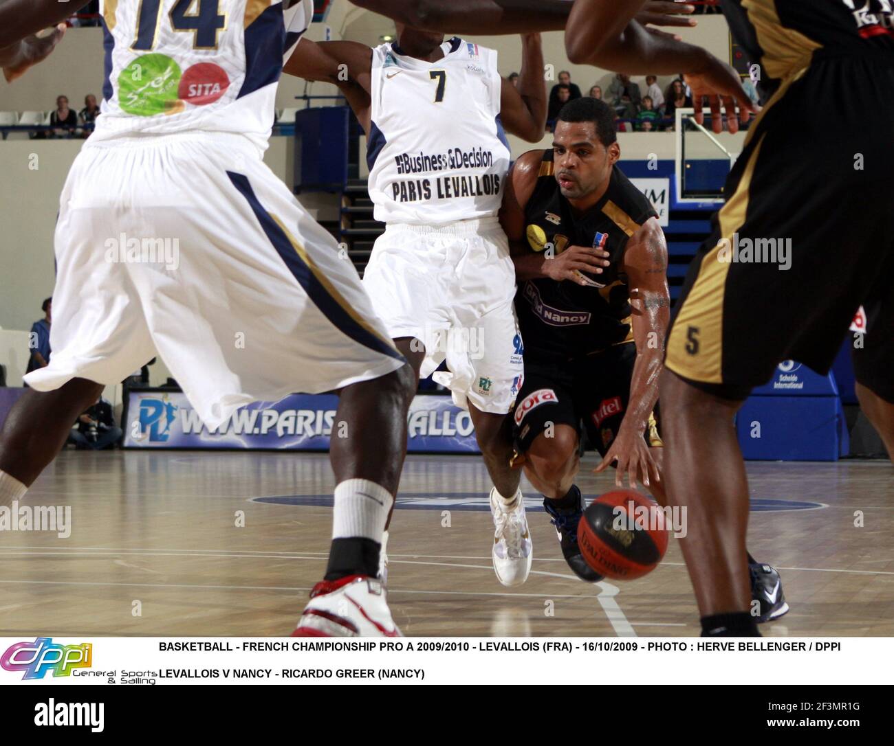 BASKETBALL - FRANZÖSISCHE MEISTERSCHAFT PRO A 2009/2010 - LEVALLOIS (FRA) - 16/10/2009 - FOTO : HERVE BELLENGER / DPPI LEVALLOIS V NANCY - RICARDO GREER (NANCY) Stockfoto