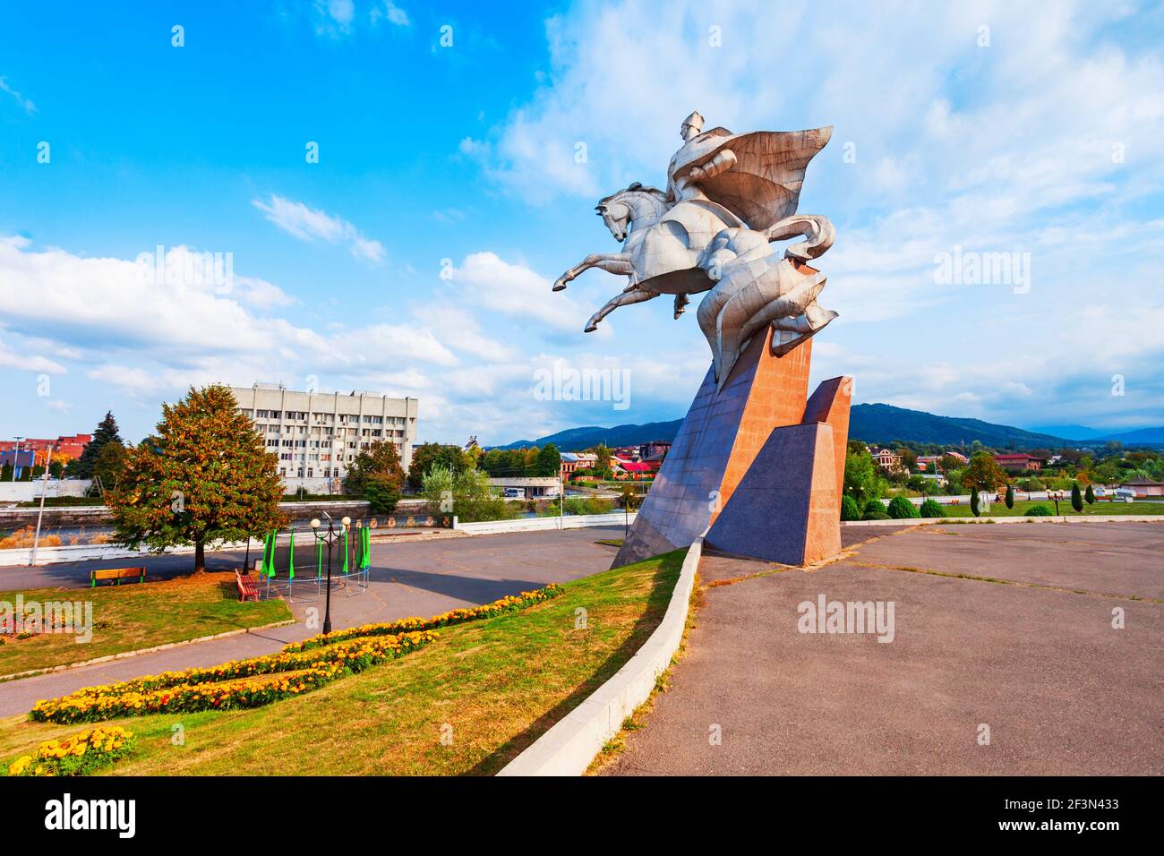 Wladikawkaz, Russland - 25. September 2020: Denkmal für den Armeegeneral und sowjetischen Militärkommandanten Issa Plijew oder Pliev in Wladikawkaz Stockfoto