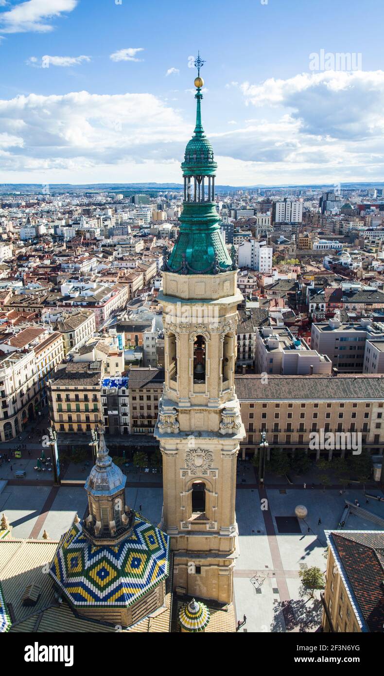 Aussichtspunkt von der Basilika unserer Lieben Frau von Pilar Kathedrale.Stadt Zaragoza Altstadt in Spanien Stockfoto