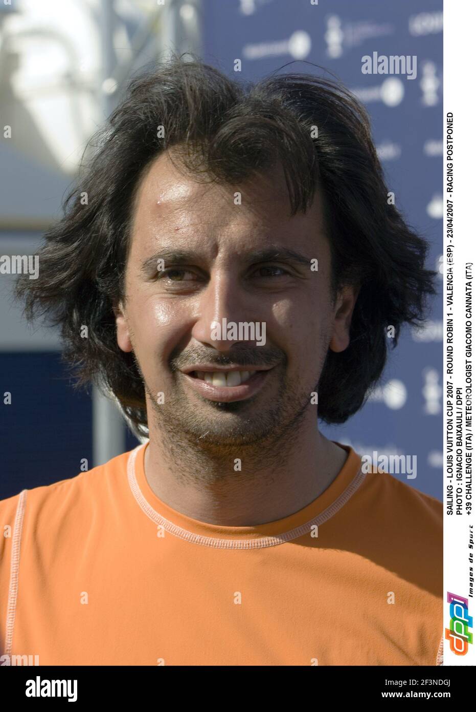 SEGELN - LOUIS VUITTON CUP 2007 - RUNDE ROBIN 1 - VALENCIA (ESP) - 23/04/2007 - RENNEN VERSCHOBEN FOTO : IGNACIO BAIXAULI / DPPI +39 CHALLENGE (ITA) / METEOROLOGE GIACOMO CANNATA (ITA) Stockfoto