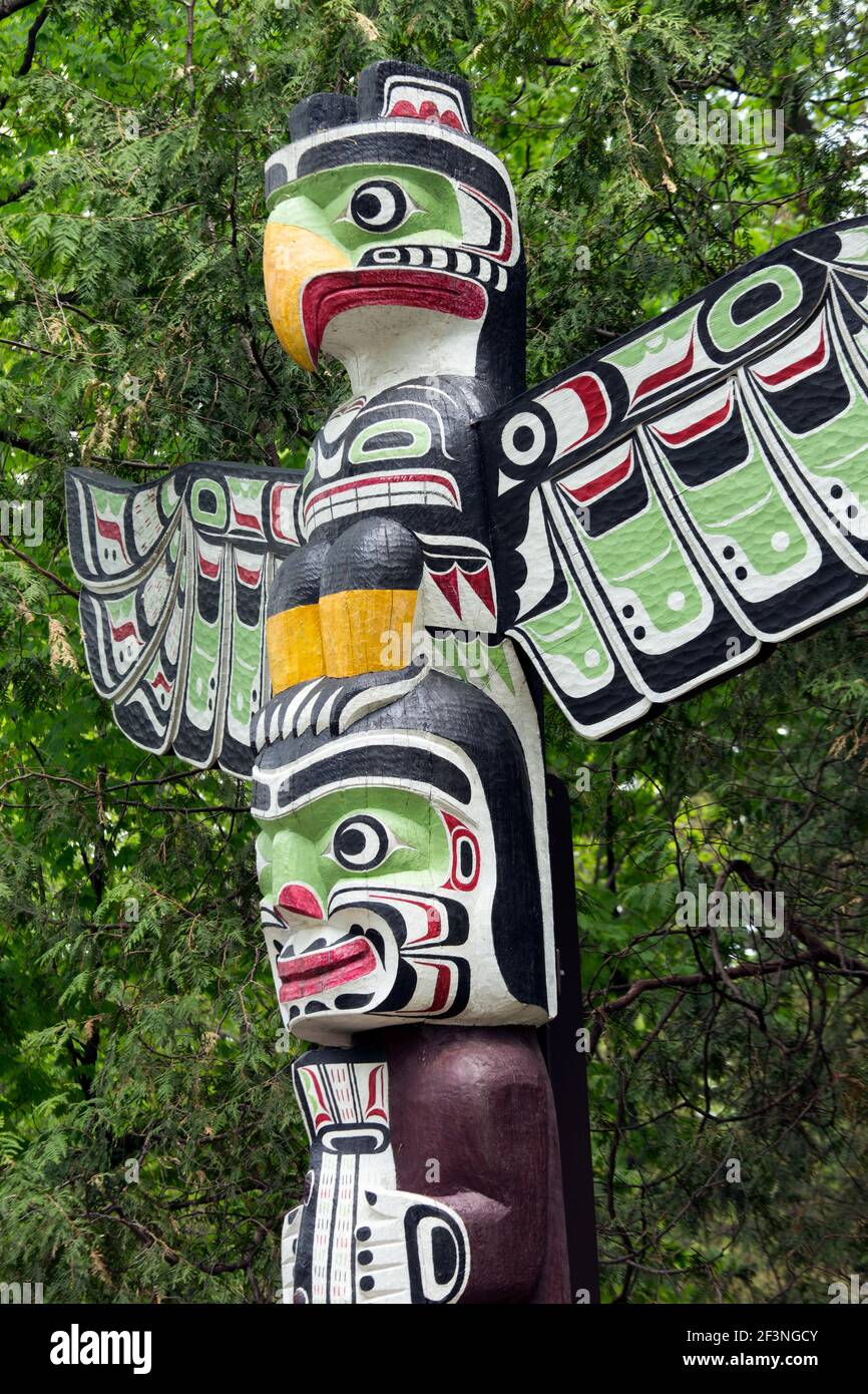 Kanada, Ontario, Ottawa, Rideau Hall, offizielle Residenz des Generalgouverneurs von Kanada, Totem Pole Stockfoto