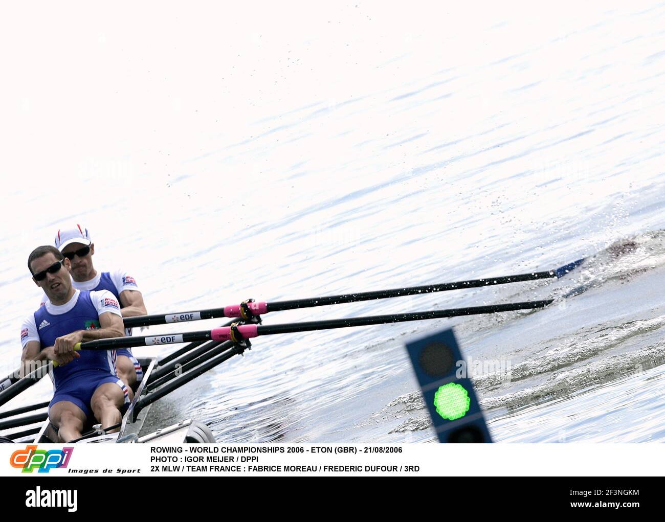 RUDERN - WELTMEISTERSCHAFT 2006 - ETON (GBR) - 21/08/2006 FOTO : IGOR MEIJER / DPPI 2X MLW / TEAM FRANKREICH : FABRICE MOREAU / FREDERIC DUFOUR / 3RD Stockfoto