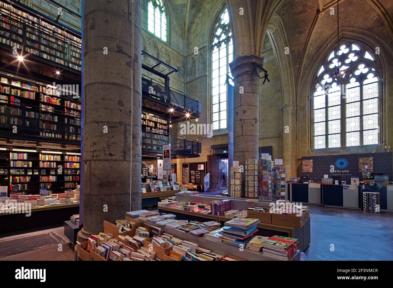 Selexyz Dominicanen Buchhandlung, innerhalb der Mauern des 13. Jahrhundert gotische Kirchenbau errichtet. Stockfoto