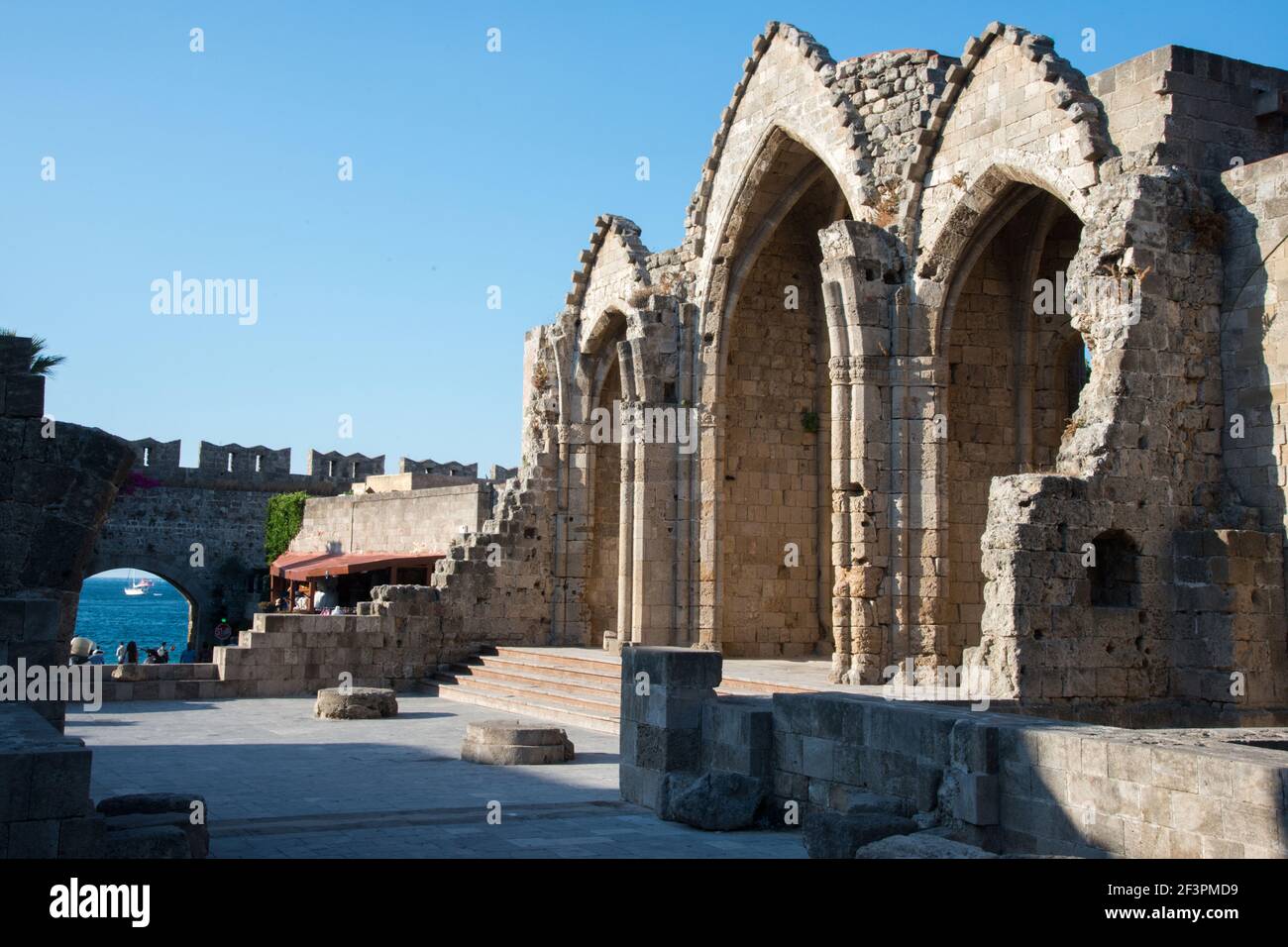 Ruinen der byzantinischen Kirche der Jungfrau von Burgh, Rhodos-Stadt, Dodekanes, Griechenland Stockfoto