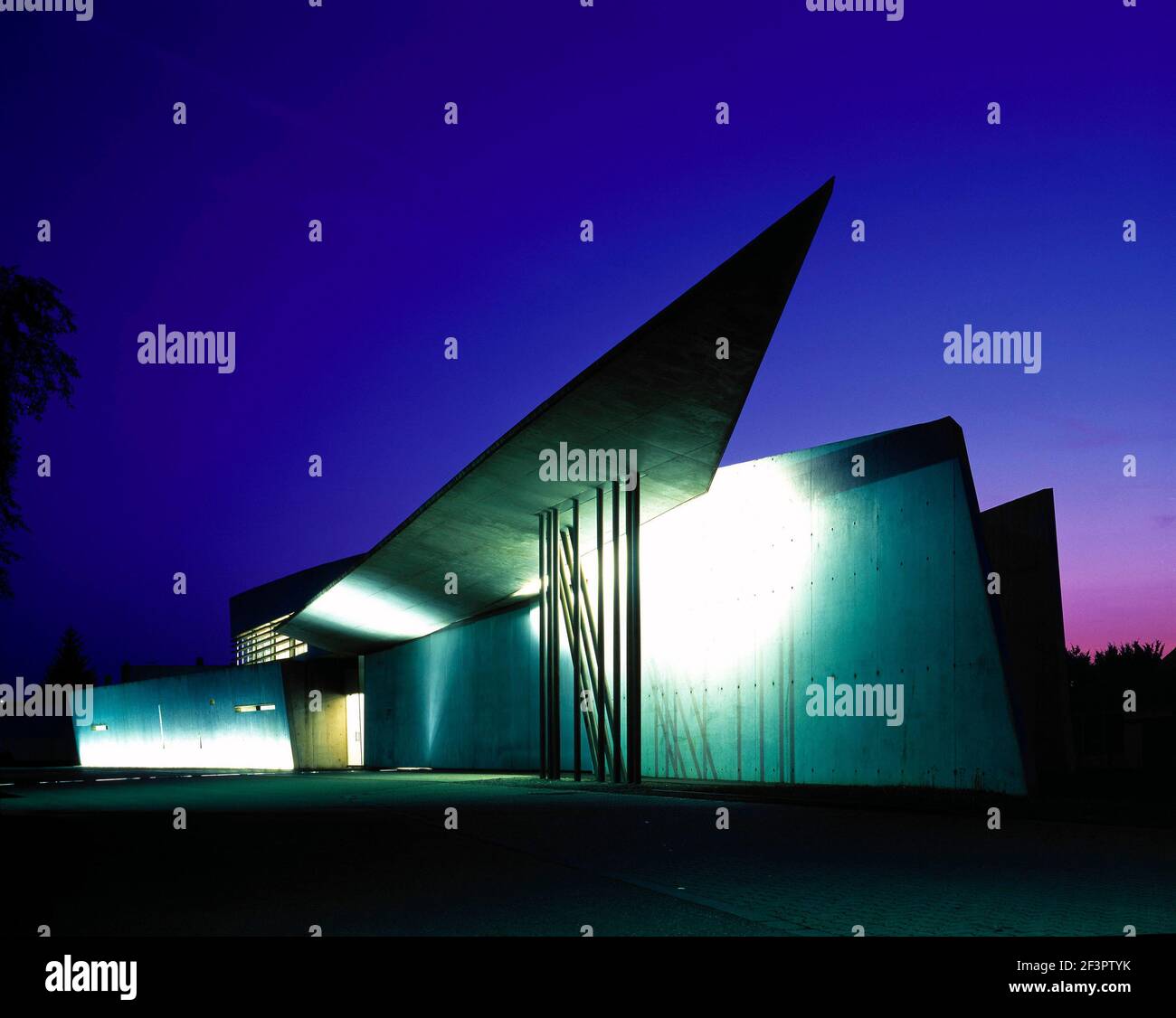 Vitra feuerwehrhaus -Fotos und -Bildmaterial in hoher Auflösung – Alamy