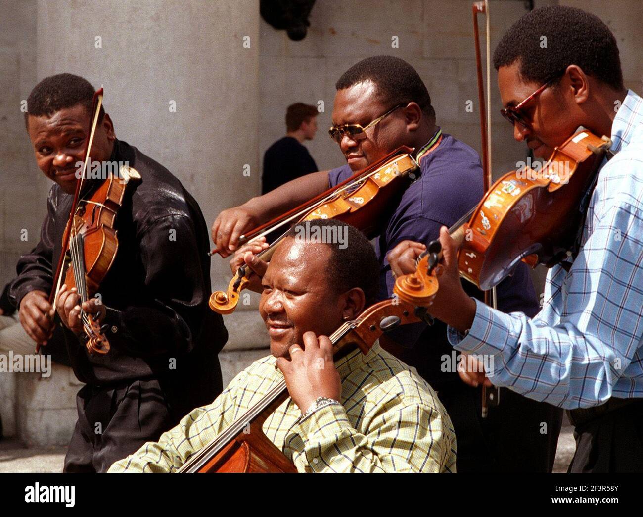 Soweteo Streichquartett spielt in Hilfe der christlichen Hilfe in Covent Garden heute Stockfoto