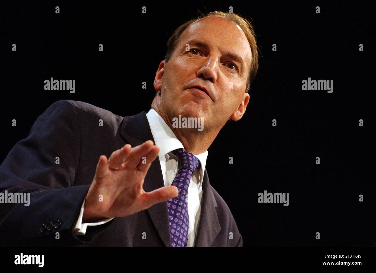 SIMON HUGHES SPRICHT MIT DER LIB DEM CONFERENCE,23/9/04 PILSTON Stockfoto