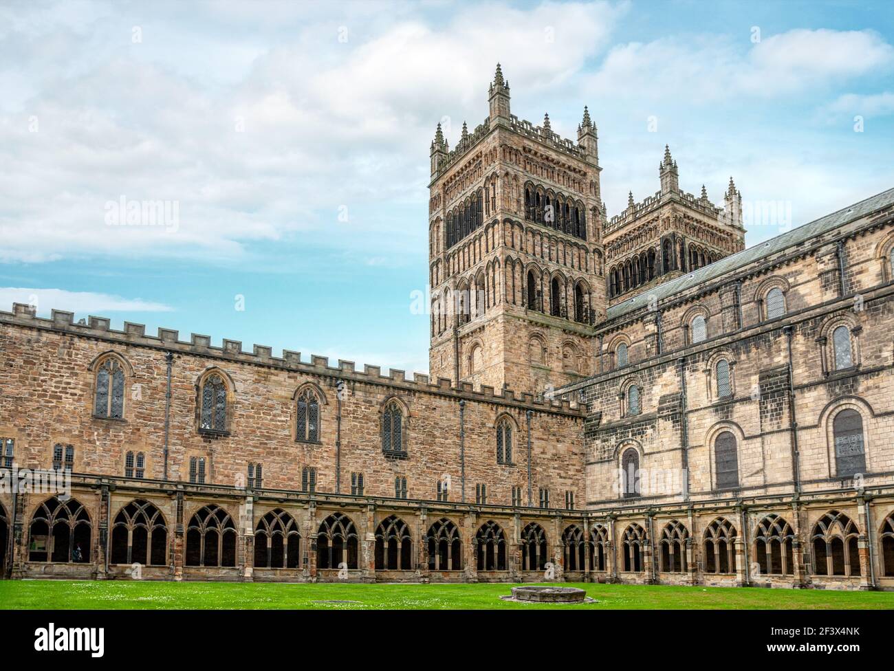 Innenhof der Kathedrale von Durham, England, Großbritannien Stockfoto