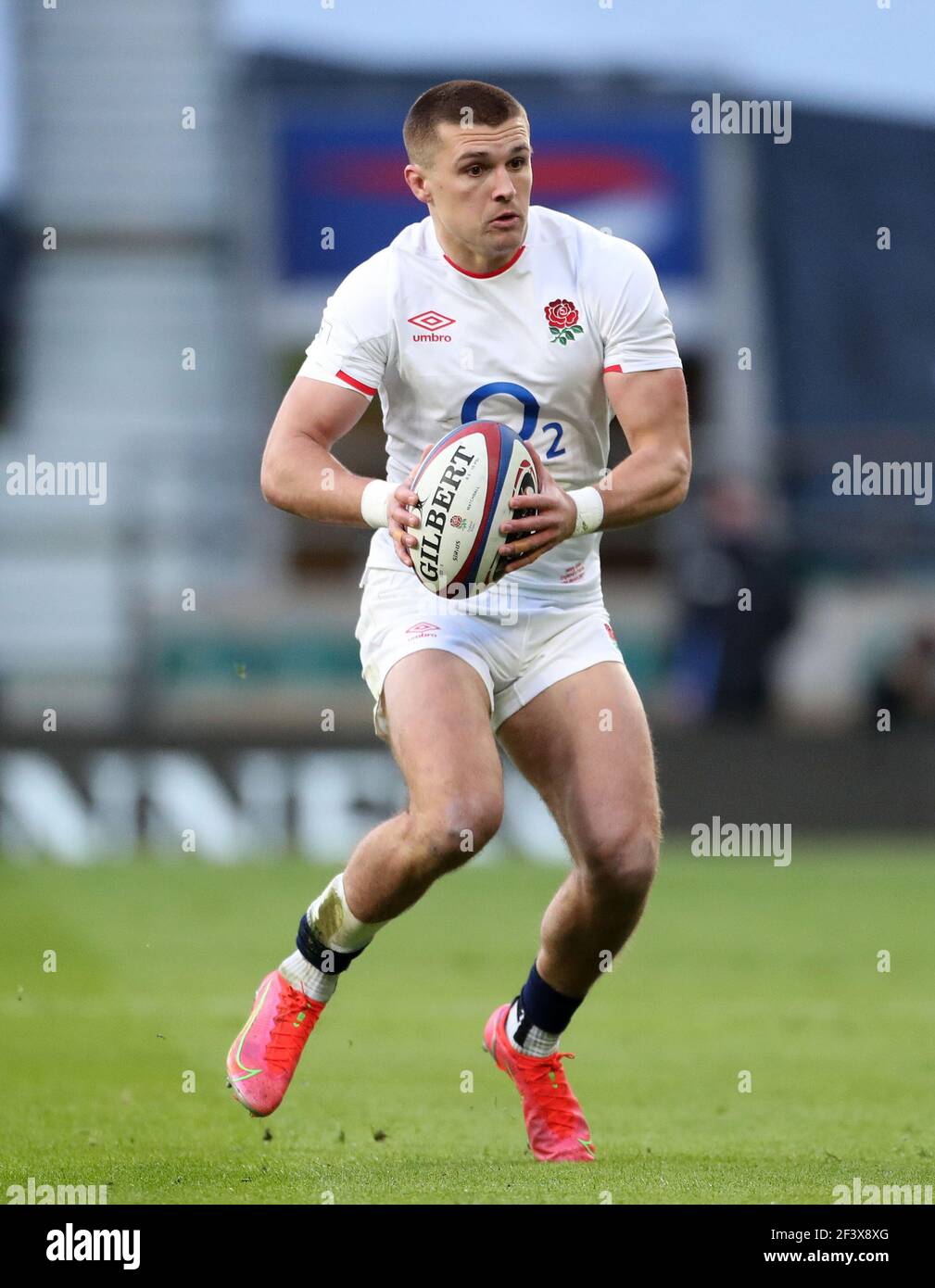 Aktenfoto vom 13-03-2021 von Englands Henry Slade. Ausgabedatum: Donnerstag, 18. März 2021. Stockfoto