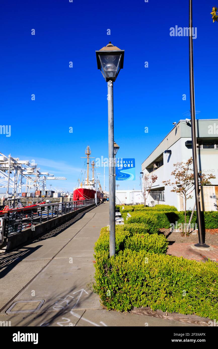 Öffentliches Uferschild, Hafen von Oakland, San Francisco, Vereinigte Staaten von Amerika. Stockfoto