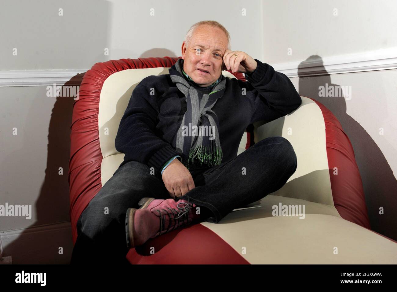 FRANK MALONEY BOXEN PROMOTER IN SEINEM BÜRO IN CHISELHURST KENT. 4. JANUAR 2010 BILD DAVID ASHDOWN Stockfoto