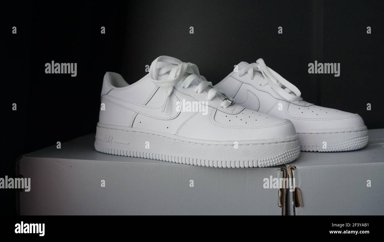 Nike Air Force Sportschuhe Stockfoto