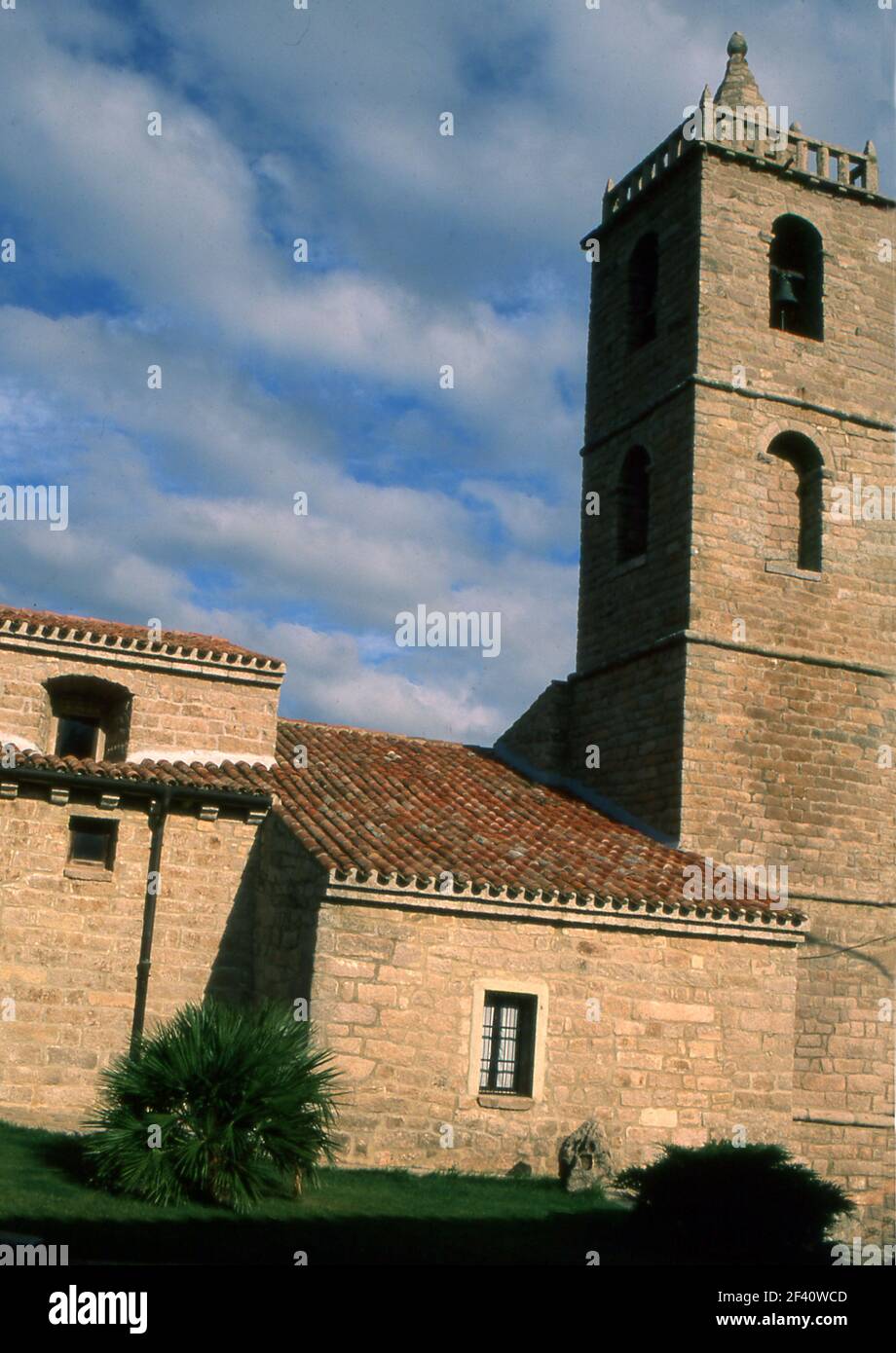 Nuchis, Tempio Pausania, Sardinien, Italien. SS Cosma Damiano Kirche (gescannt von Farblider) Stockfoto