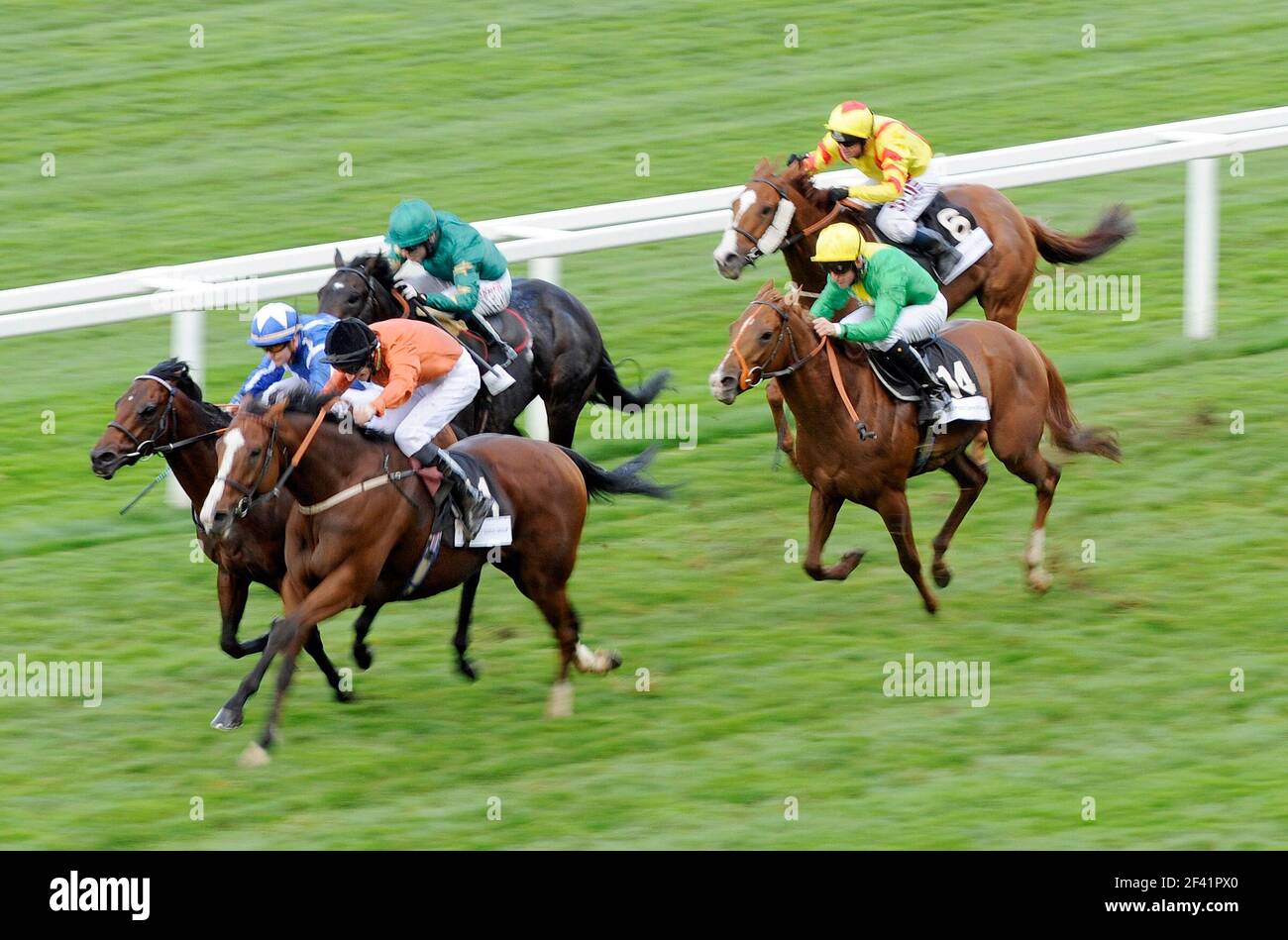 Seine Ex Reitet Diesen Kerl Von Oben Seine Ex Reitet Diesen Kerl Von Oben