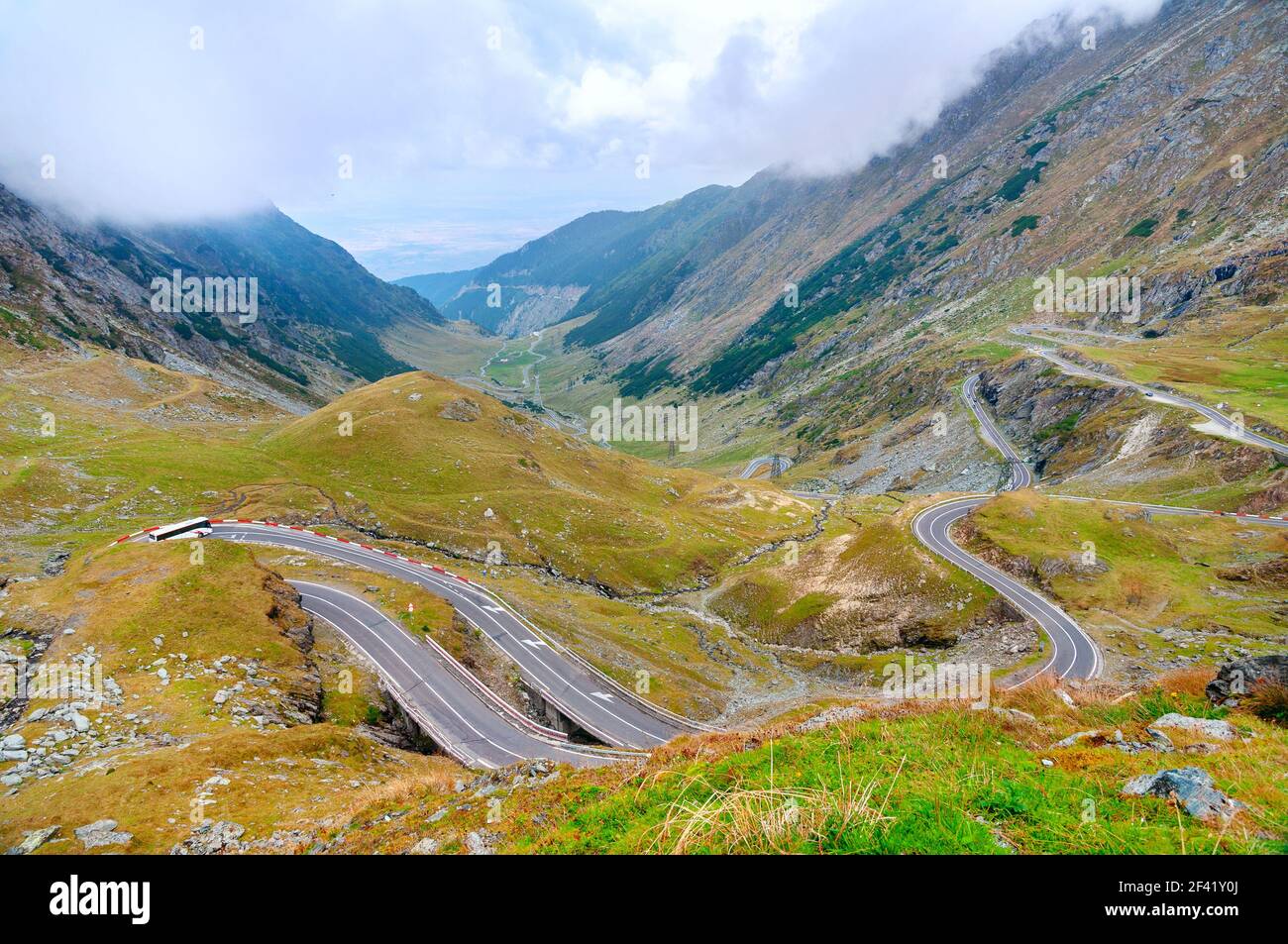 Transfagarasan Highway (Transfagarash), die schönsten und gefährlichen Straße in Europa, Rumänien. Karpaten, Fagaras Kamm. Stockfoto