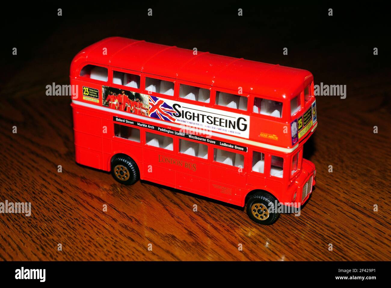 MODELL DES LONDONER AEC ROUTMASTER-BUSSES. Stockfoto