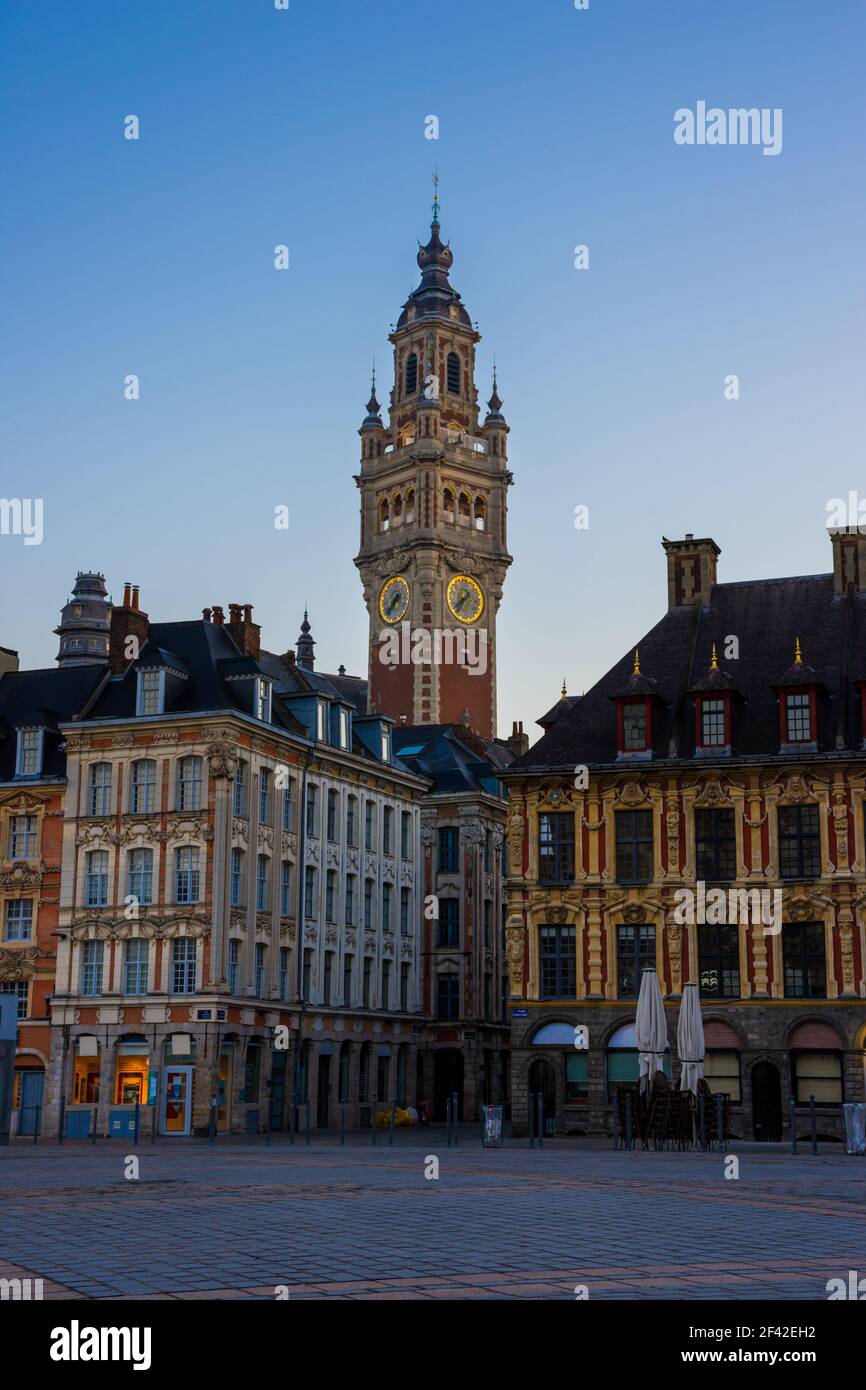 Lille, der Glockenturm der Handelskammer Blick vom großen Platz, Französisch flandern Stockfoto