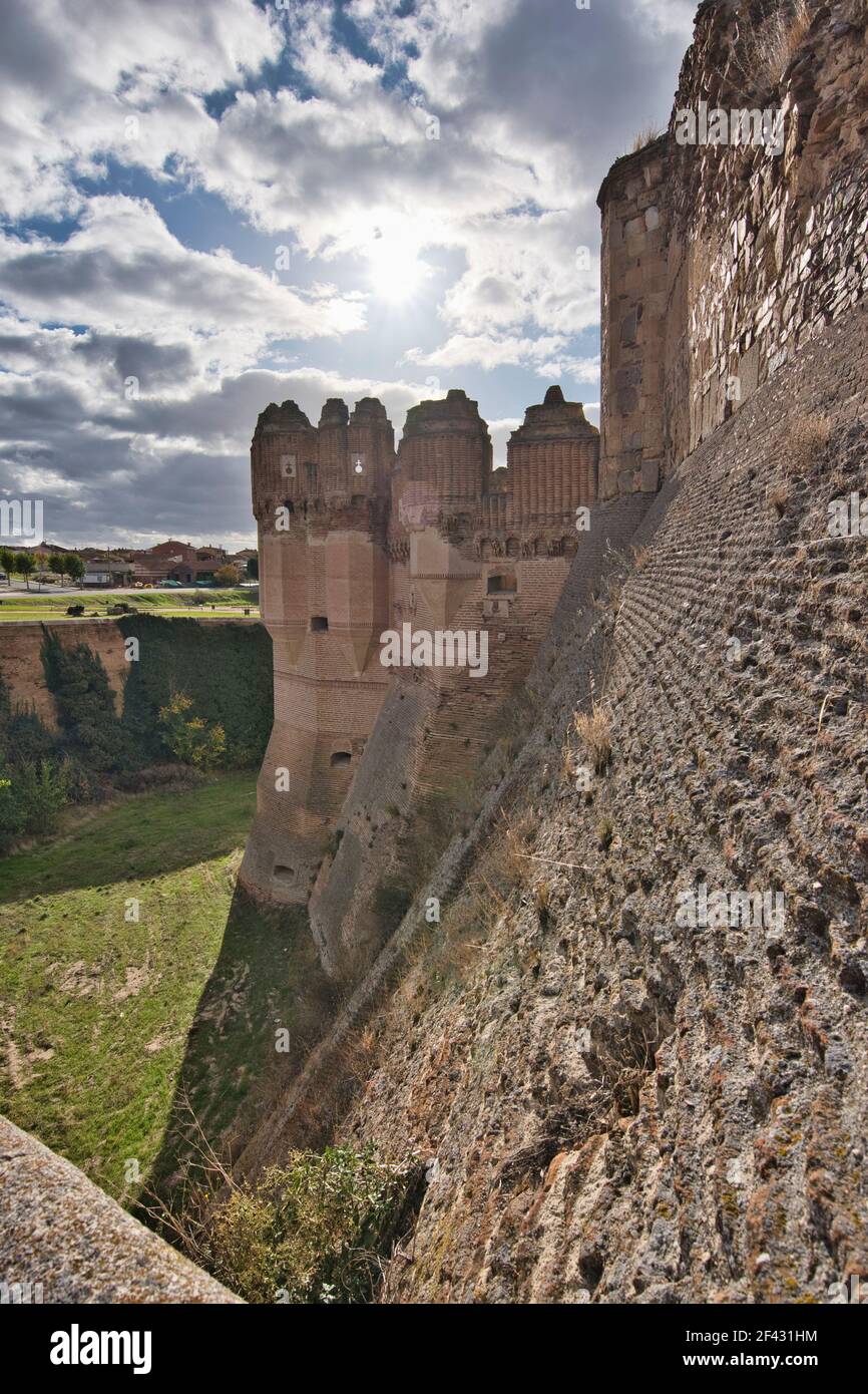 Burg Coca (Castillo de Coca) Das Hotel liegt in der Provinz Segovia Stockfoto