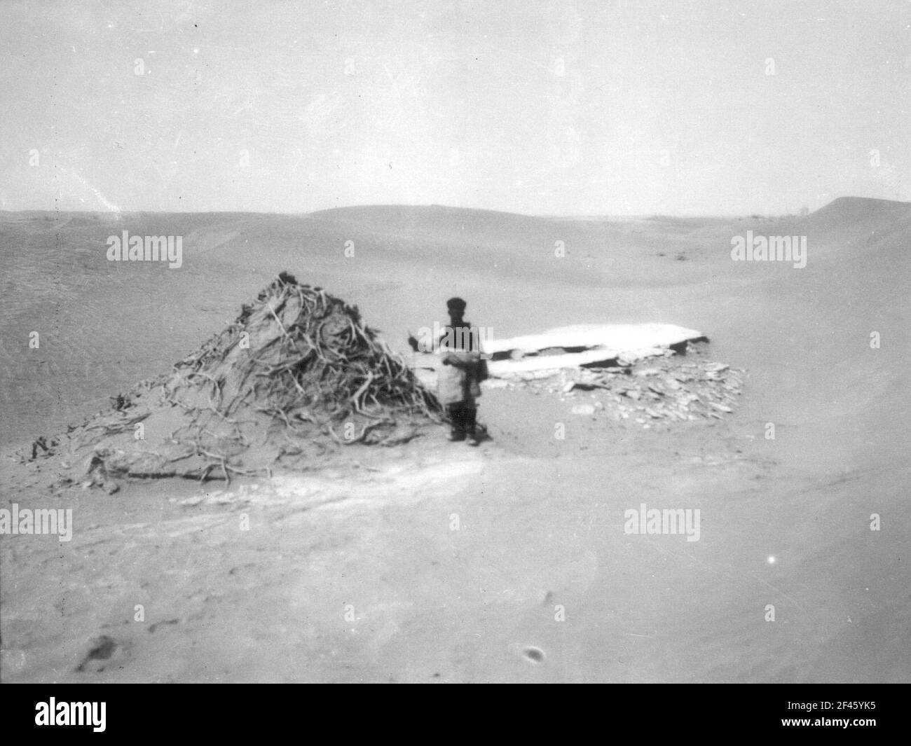 China. Sinkiang (Xinjiang). Takla Makan. Dandan Oilik Wüste zwischen Chotan-Darja und Kerija Darja mit Clayrace Stockfoto