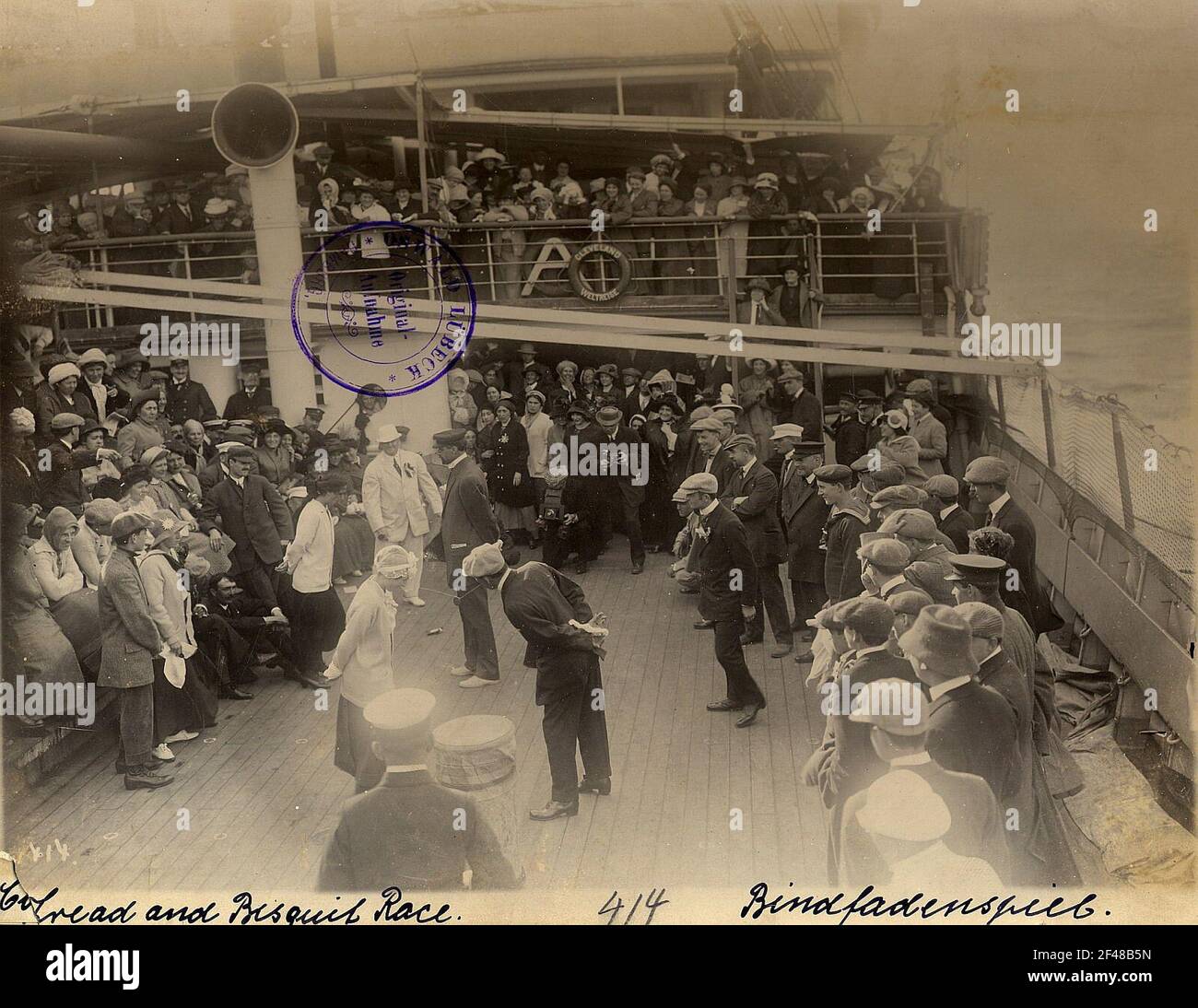 Passagierdampfer Cleveland. Brettspiele (Garnspiele) an Deck Stockfoto