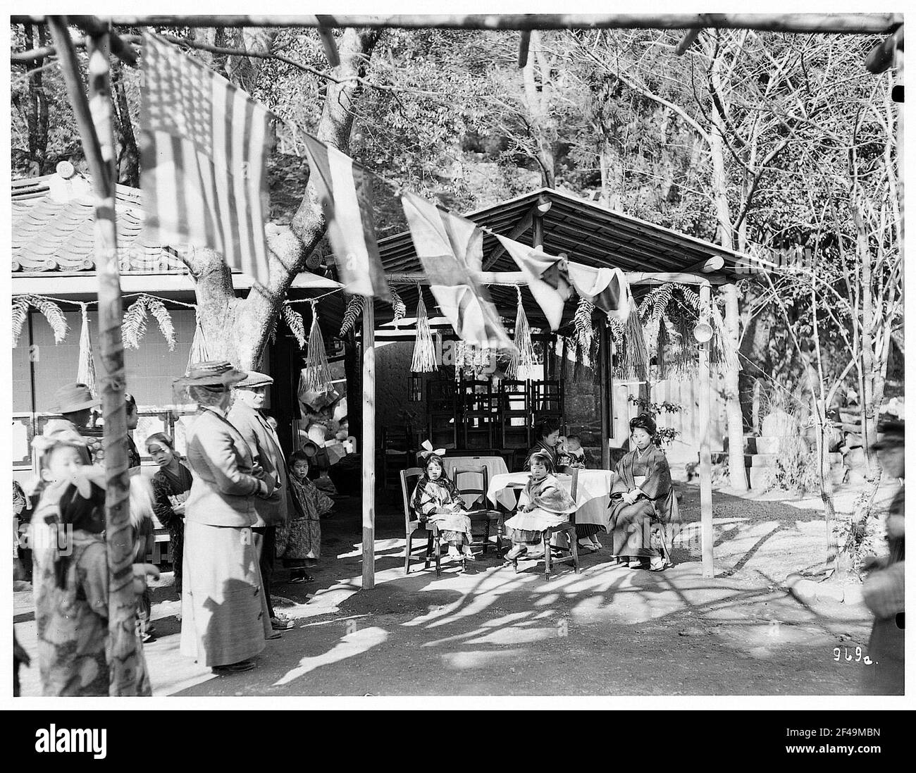 Nagasaki. Touristen besuchen ein traditionelles Teehaus Stockfoto
