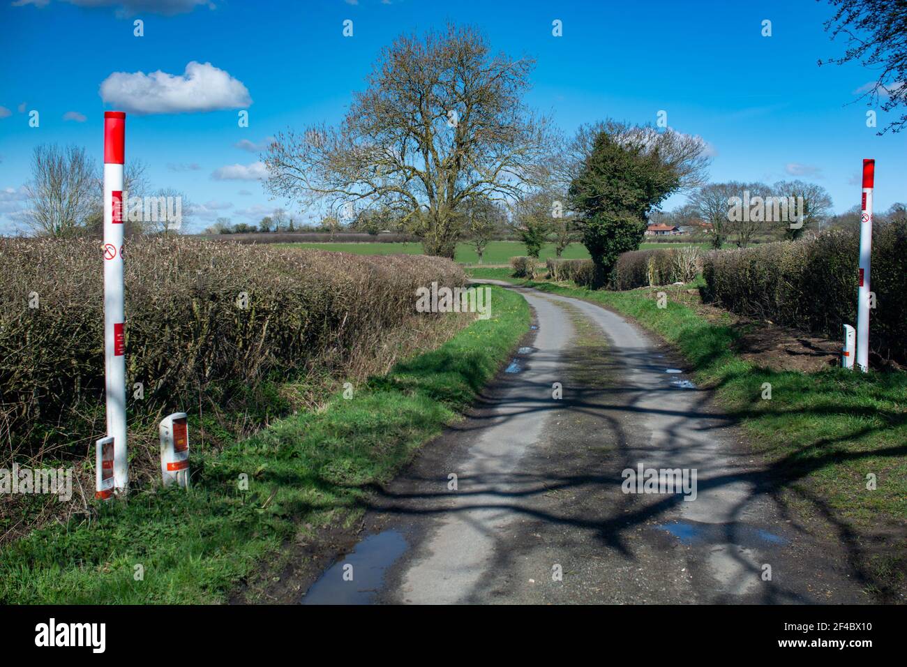 Markierungsstifte für Gasleitungen Stockfoto